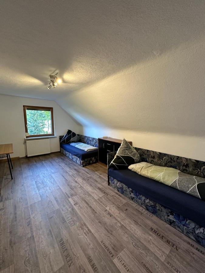 Pension „Haus 11“ Lauta Exteriér fotografie